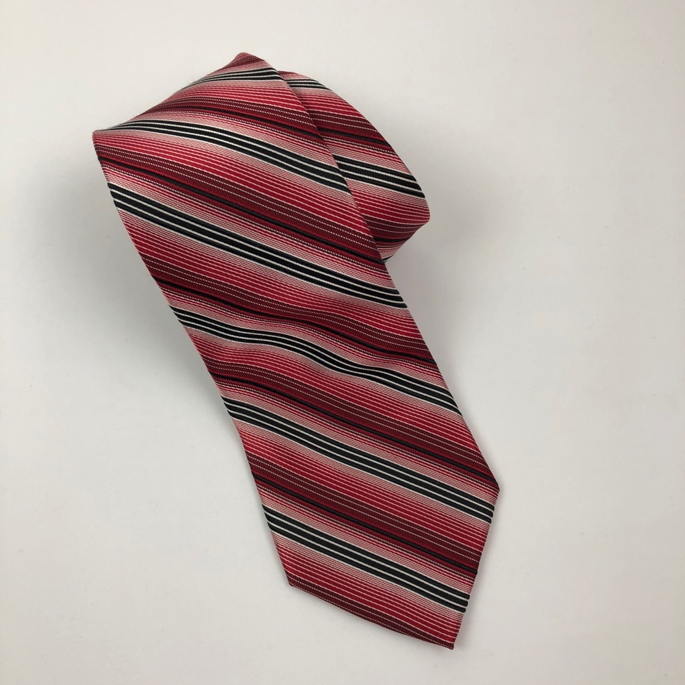 STAFFORD tie
